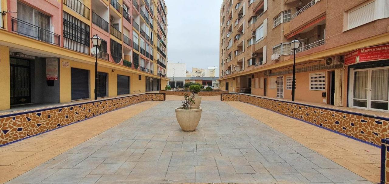 La Loma 7Th Floor Apartment ตอร์เรเวียคา ภายนอก รูปภาพ